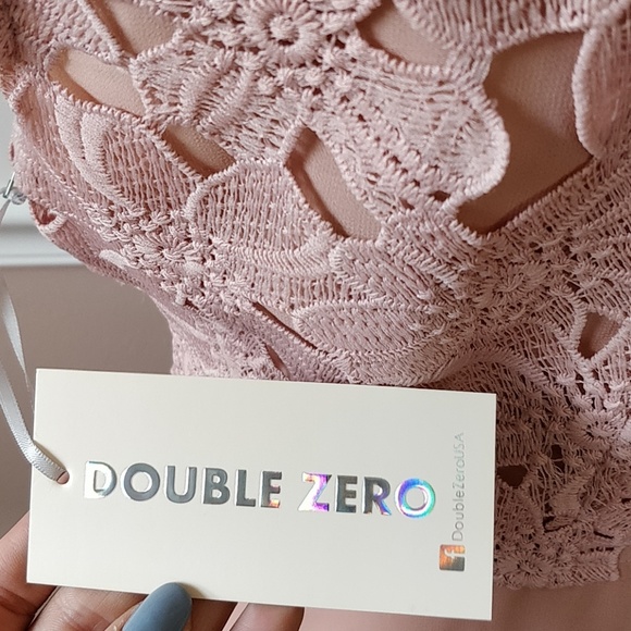 Vest - Picture 3 of 7